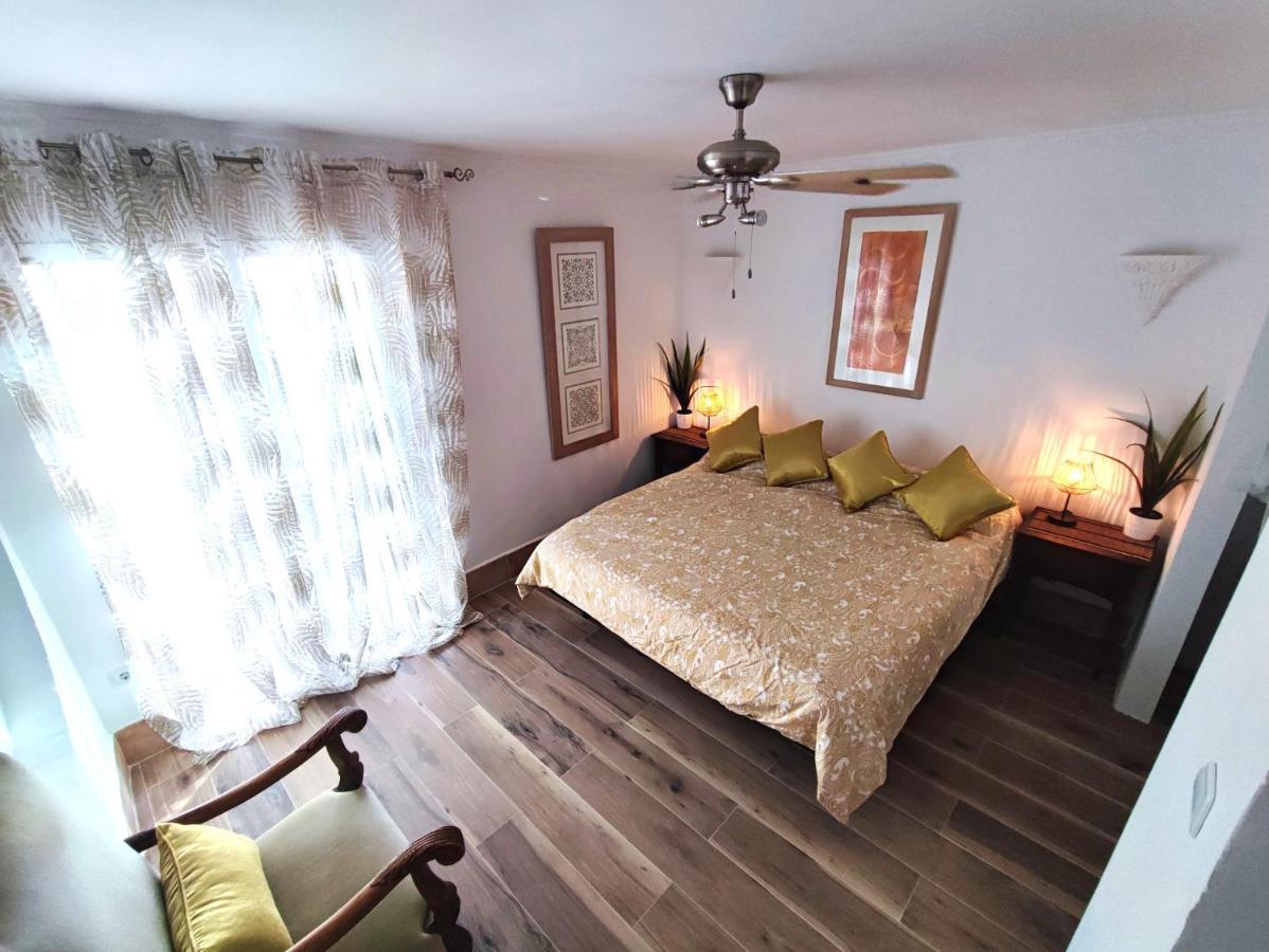Cortijo Pennymaria Poolside Apartment Near Montefrio With Stunning Views Extérieur photo